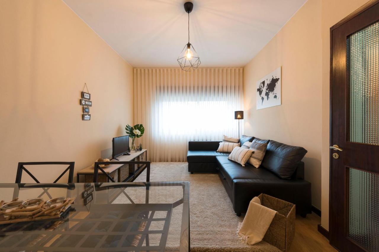 Lovelystay - Serralves Apartment With Free Parking Порту Экстерьер фото